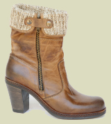 Produccion de botas femeninas en cuero para mayoristas, fabrica de zapatos de mujer en pura piel Italiana, nuestro team de disenadores crea colecciones personalizadas para nuestros clientes con marca propia, zapatos de cuero al por mayor para mujer de moda clasica, zapatos de cuero deportivos, sandalias, botas en piel para el mercado de lujo de Estados Unidos, Mexico, Canada, Tejas, California, Florida, New York, Peru, Chile, Brasil, Colombia, Ecuador y todo Latino America zapatos de moda para distribuidores al por mayor a precios de fabrica