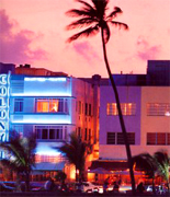 Ocean Drive en South Beach de Miami Beach ubicada en la playa es uno de las principales avenidas para el turista. Empresas de turismo y vacaciones en Miami, agencias de turismo receptivo en latino America, cadena de agencias de viajes y turismo receptivo y tours organizados en Miami Estados Unidos, Brasil, Canada, Colombia, Peru, Chile, Venezuela... Elenco completo de empresas de TURISMO en USA.. Miami, Los Angeles, Houston, New york,...