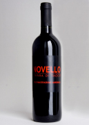 Vino NOVELLO, la presentacion de nuestra coleccion de vinos esta estudiada para resaltar la Calidad de Nuestros VINOS... somos una empresa de Brindisi en el Salento Italia y seleccionamos las mejores uvas de nuestra produccion para nuestros vinos Lomazzi & Sarli ahora con nueva tecnologia para ayudar los distribuidores de vinos en el mundo... Descubre el  Gusto del vino Italiano con vinos tinto Primitivo Latias, Imperium Chardonnay, Negroamaro, Irenico Salice Salentino, Bocciolo Novello, Solice Rosato, Partemio Malvasia Bianca...